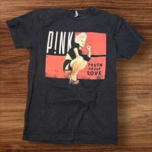 Pink Truth About Love 2013 Y2K Concert Black Graphic Tee Shirt